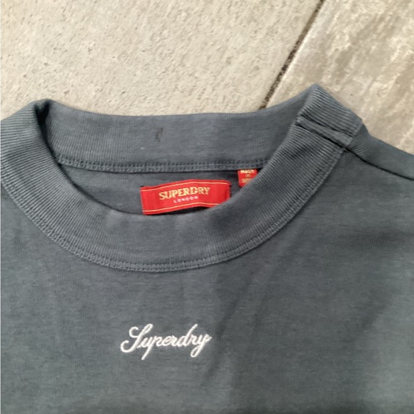 Superdry Gray Tee with Red Labels size 8 - Picture 5 of 6